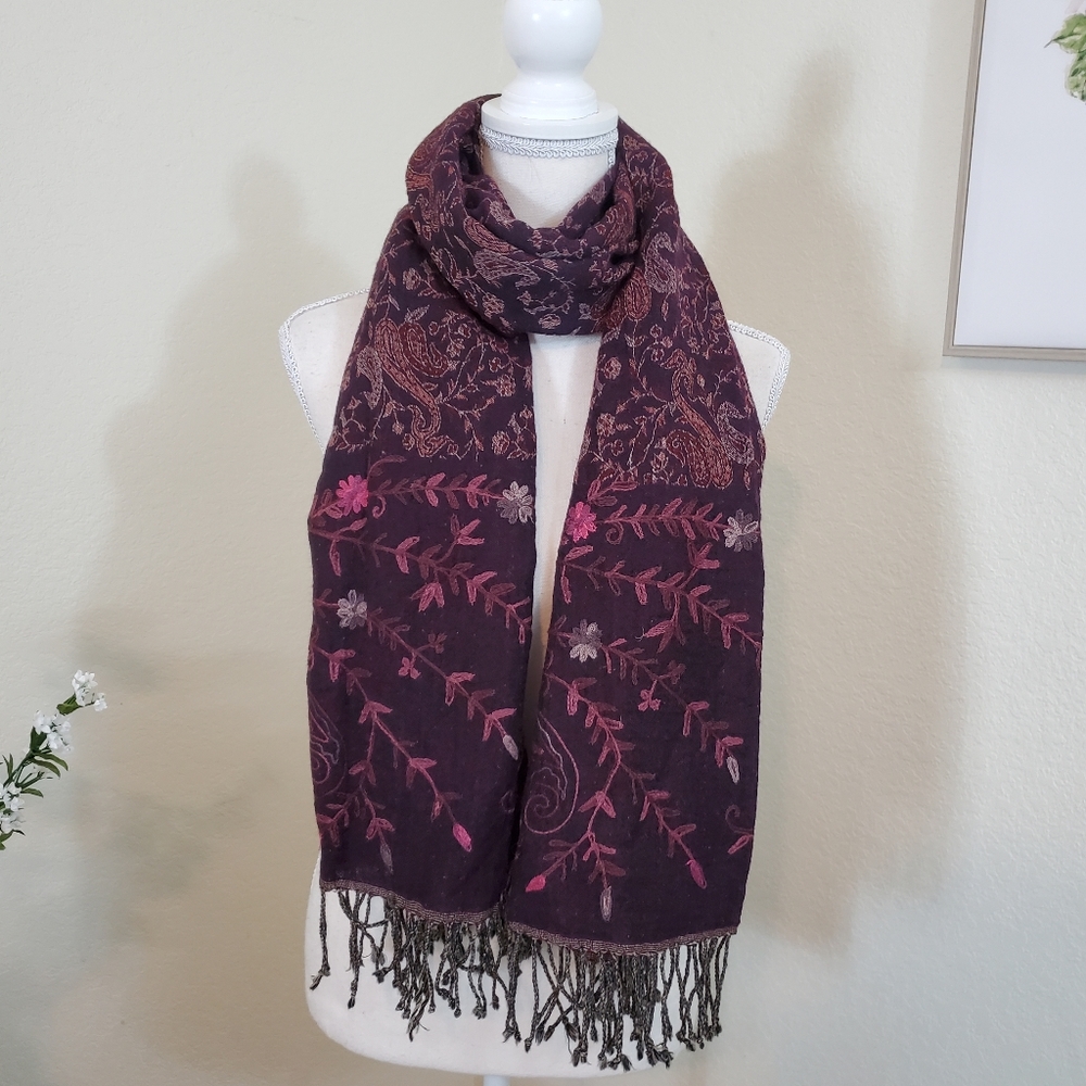 Charter Club 100% wool scarf with floral embroidery. One size.